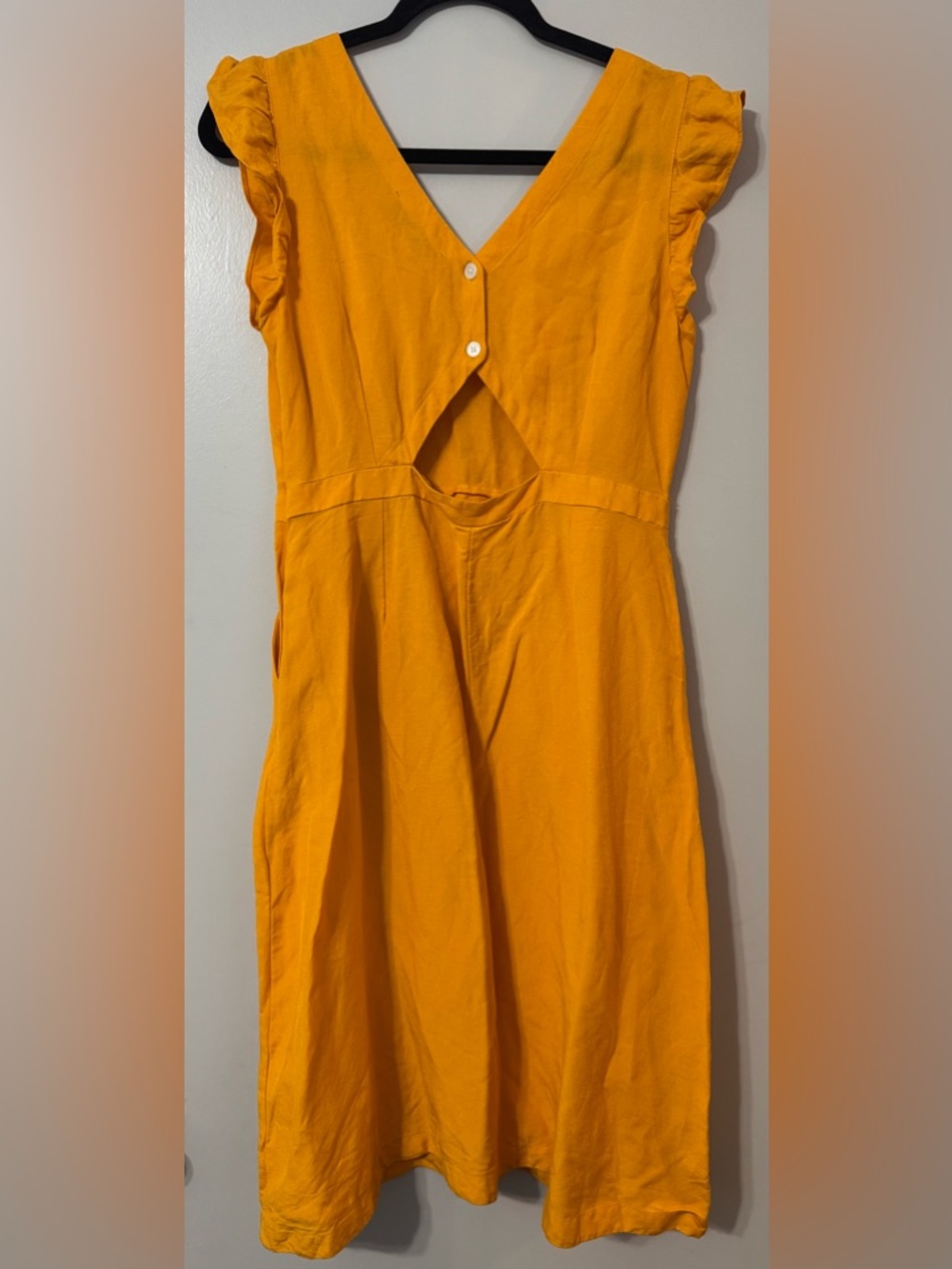 LOFT Linen Blend Mustard Yellow Midi Dress Sz 6 Ruffle Sleeve V-Neck w/ pockets! - Picture 2 of 10